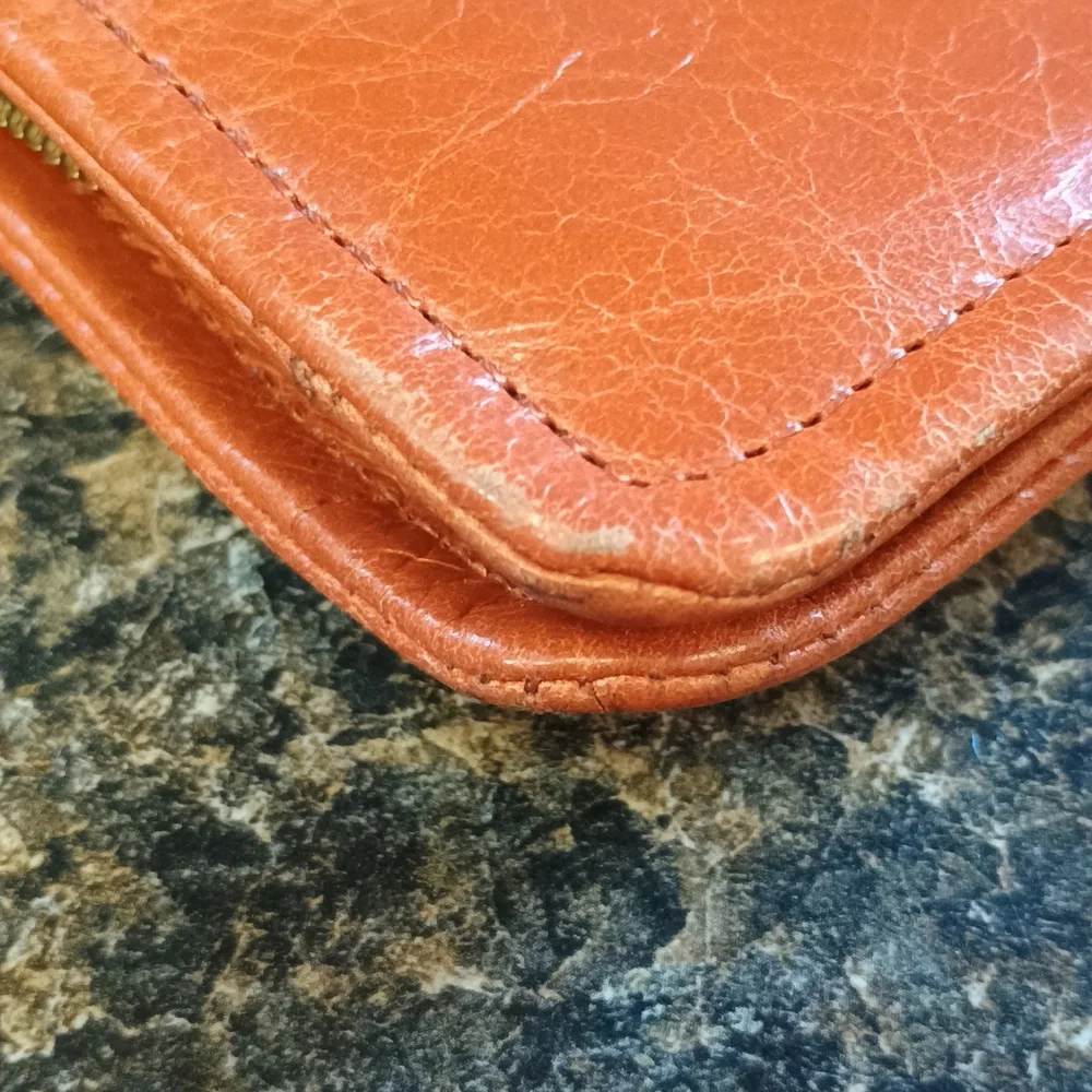 Hobo Brown Leather Wristlet Wallet - Picture 9 of 11